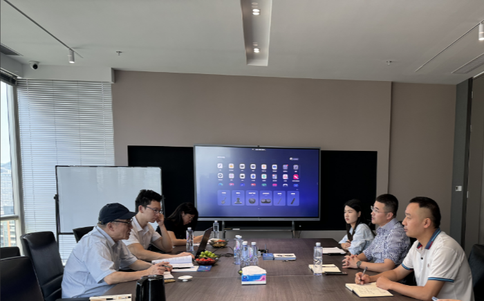 国务院发展研究中心产业经济研究部钱平凡博士一行到深圳公司调研